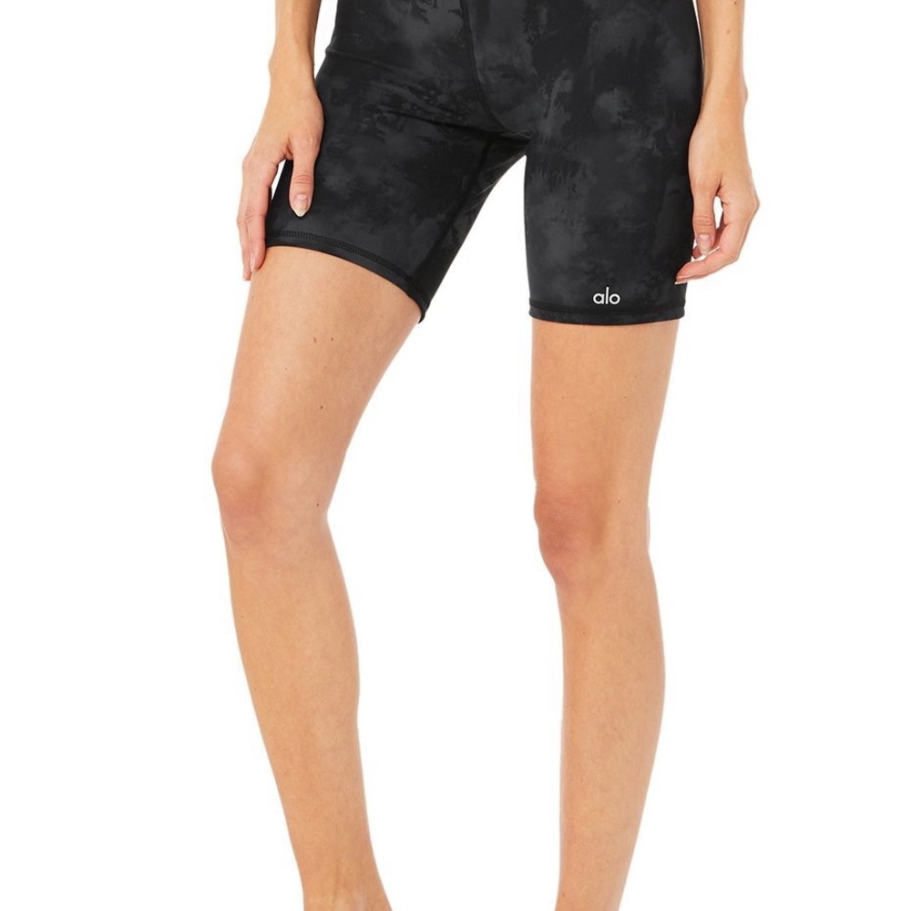 Alo High-Waist Solarized Tie-Dye Biker Short size M